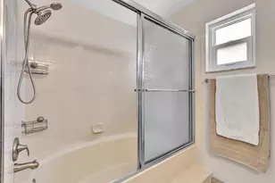 3083 Lillian Ln, Margate, FL 33063 - Photo 18