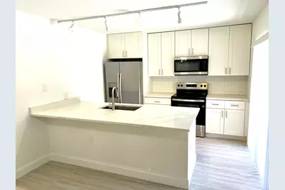 5121 51st Way, West Palm Beach, FL 33409 - Photo 2