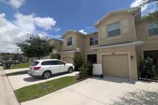 2900 NW Treviso Cir, Port Saint Lucie, FL 34986 - Photo 2