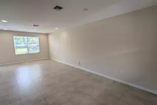 2900 NW Treviso Cir, Port Saint Lucie, FL 34986 - Photo 6