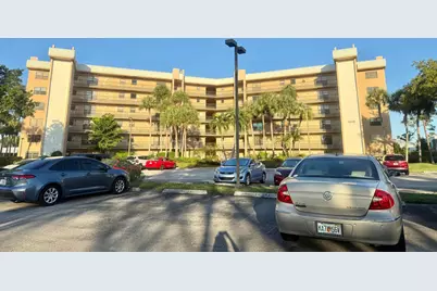 4640 Lucerne Lakes Boulevard W #402, Lake Worth, FL 33467 - Photo 28