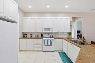 2810 Hancock Creek Road, West Palm Beach, FL 33411 - Photo 8
