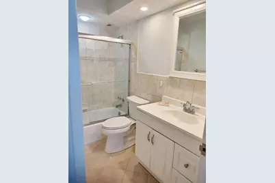 133 N Pompano Beach Boulevard N #1211, Pompano Beach, FL 33062 - Photo 14