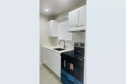6106 Forest Hill Boulevard #201, West Palm Beach, FL 33415 - Photo 2