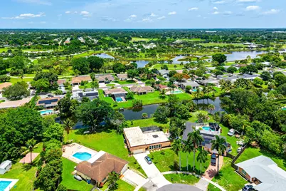 126 Sandpiper Avenue, Royal Palm Beach, FL 33411 - Photo 2