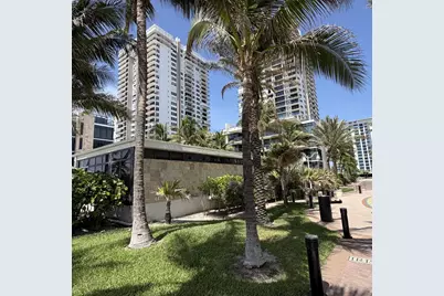 2101 S Ocean Drive #505, Hollywood, FL 33019 - Photo 2