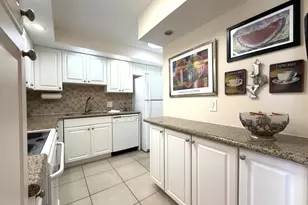 2101 S Ocean Dr, Hollywood, FL 33019 - Photo 14