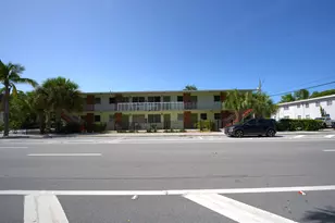 220 Lucerne Ave, Lake Worth Beach, FL 33460 - Photo 2