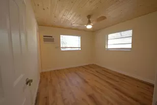 220 Lucerne Ave, Lake Worth Beach, FL 33460 - Photo 12