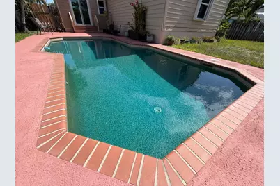 1007 Avon Road, West Palm Beach, FL 33401 - Photo 2