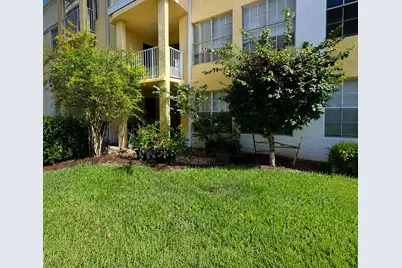 6323 La Costa Drive #B, Boca Raton, FL 33433 - Photo 12