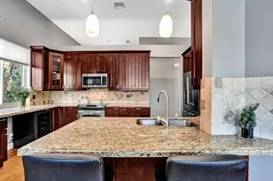 1163 Camellia Cir, Weston, FL 33326 - Photo 10