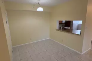 2753 S Oakland Forest Dr, Oakland Park, FL 33309 - Photo 8