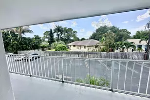6 Garden St, Tequesta, FL 33469 - Photo 16