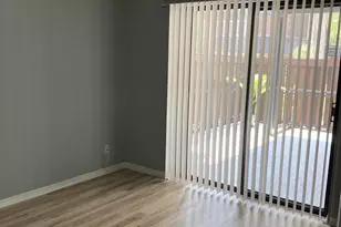 303 SE Castle Ct SE, Port Saint Lucie, FL 34952 - Photo 4