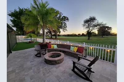 7401 Corkwood Terrace, Tamarac, FL 33321 - Photo 2