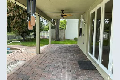 108 Kensington Way, Royal Palm Beach, FL 33411 - Photo 4
