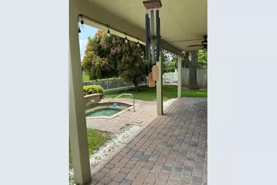 108 Kensington Way, Royal Palm Beach, FL 33411 - Photo 10