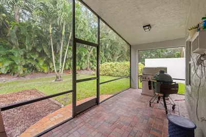 4221 Bluff Harbor Way, Wellington, FL 33449 - Photo 32