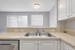 4750 NW 117th Ave, Coral Springs, FL 33076 - Photo 16