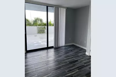 1330 West Avenue #403, Miami Beach, FL 33139 - Photo 4