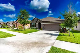 5316 Amusement Ave, Fort Pierce, FL 34947 - Photo 2