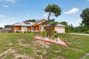 3586 SW Pumpkin St, Port Saint Lucie, FL 34953 - Photo 2