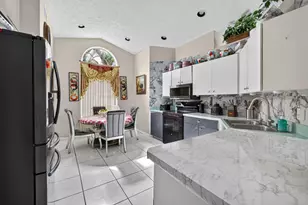 3586 SW Pumpkin St, Port Saint Lucie, FL 34953 - Photo 12
