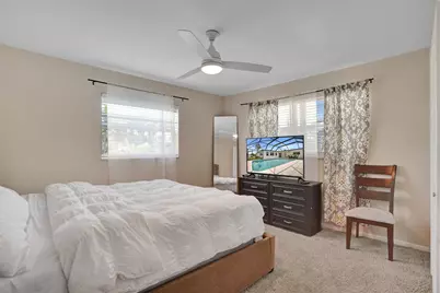 1852 NW 82nd Avenue, Coral Springs, FL 33071 - Photo 10