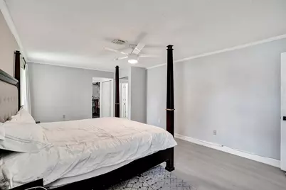 1852 NW 82nd Avenue, Coral Springs, FL 33071 - Photo 36