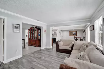 1852 NW 82nd Avenue, Coral Springs, FL 33071 - Photo 34