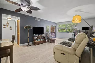 240 W Park Dr, Miami, FL 33172 - Photo 2