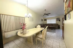 2000 NW 70th Ln, Margate, FL 33063 - Photo 4