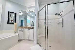 9546 Lantern Bay Cir, West Palm Beach, FL 33411 - Photo 14