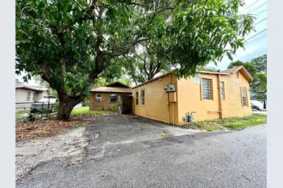 610 33rd Street #1/2, West Palm Beach, FL 33407 - Photo 1