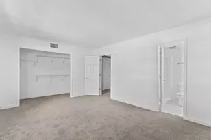 7556 Stirling Rd, Davie, FL 33024 - Photo 16
