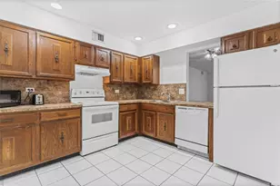 7556 Stirling Rd, Davie, FL 33024 - Photo 10