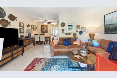 31 Pine Arbor Lane #Unit 204, Vero Beach, FL 32962 - Photo 2