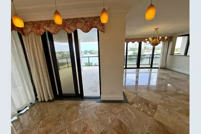 19667 Turnberry Way #4J, Aventura, FL 33180 - Photo 8