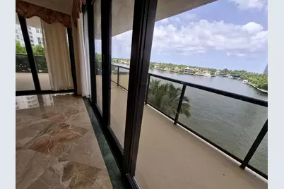 19667 Turnberry Way #4J, Aventura, FL 33180 - Photo 12