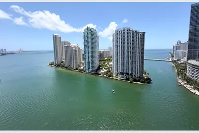 300 S Biscayne Boulevard #T-2208, Miami, FL 33131 - Photo 1
