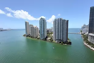 300 S Biscayne Blvd, Miami, FL 33131 - Photo 1