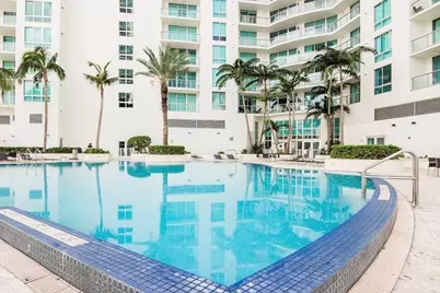 300 S Biscayne Boulevard #T-2208, Miami, FL 33131 - Photo 12