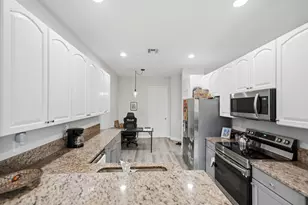 135 SW Walking Path, Stuart, FL 34997 - Photo 16