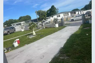 3461 NW 177th Terrace, Miami Gardens, FL 33056 - Photo 2