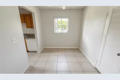 200 Croton Avenue #111, Lantana, FL 33462 - Photo 8