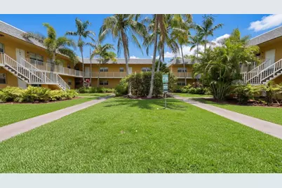 200 Croton Avenue #111, Lantana, FL 33462 - Photo 10