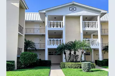 21 Colonial Club Drive #202, Boynton Beach, FL 33435 - Photo 2