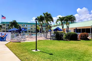 21 Colonial Club Dr, Boynton Beach, FL 33435 - Photo 44