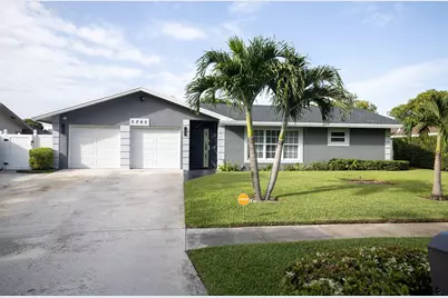 2045 Pinehurst Drive, West Palm Beach, FL 33407 - Photo 2